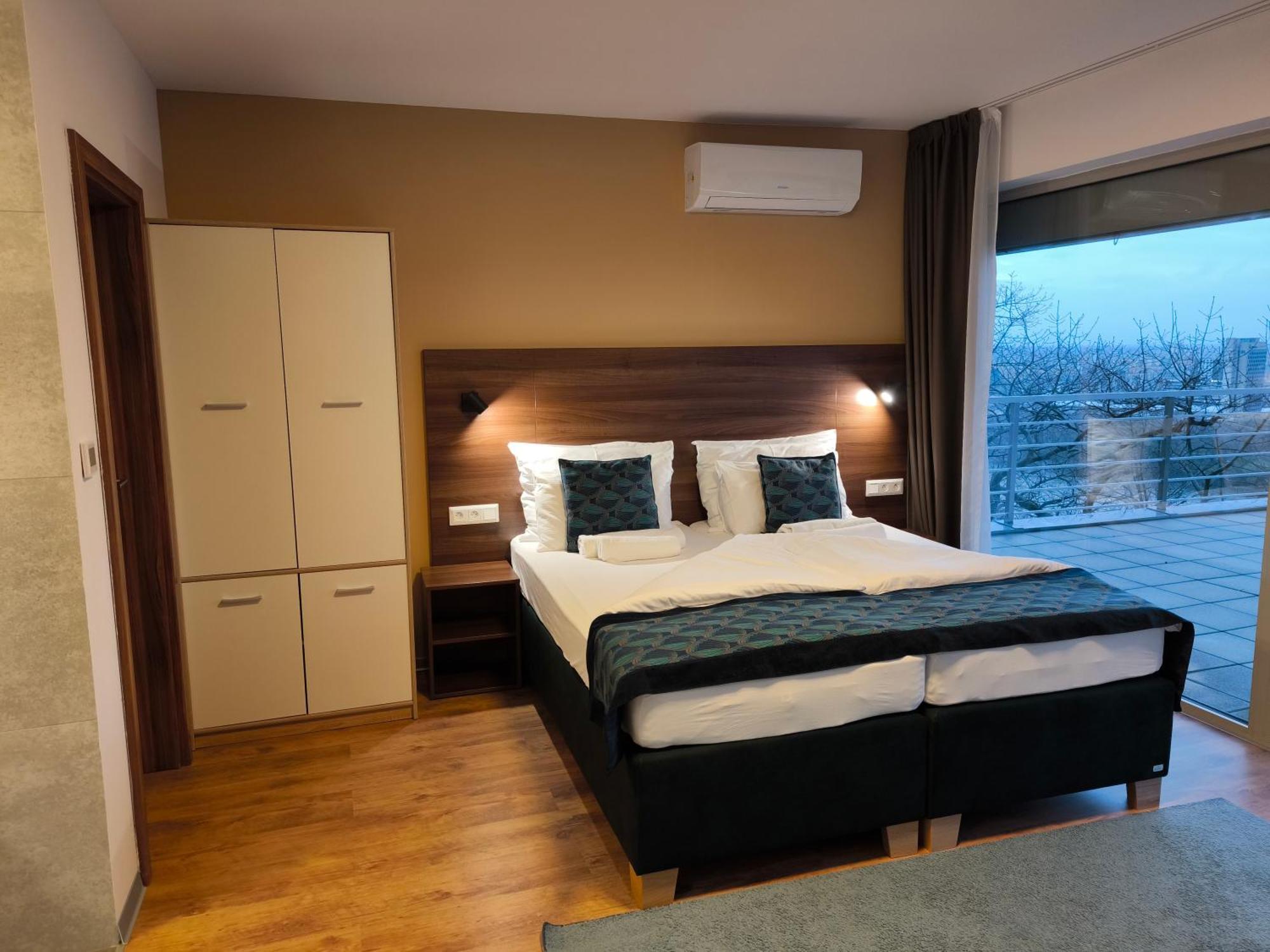 River View Apartments Hotel ブラチスラヴァ エクステリア 写真