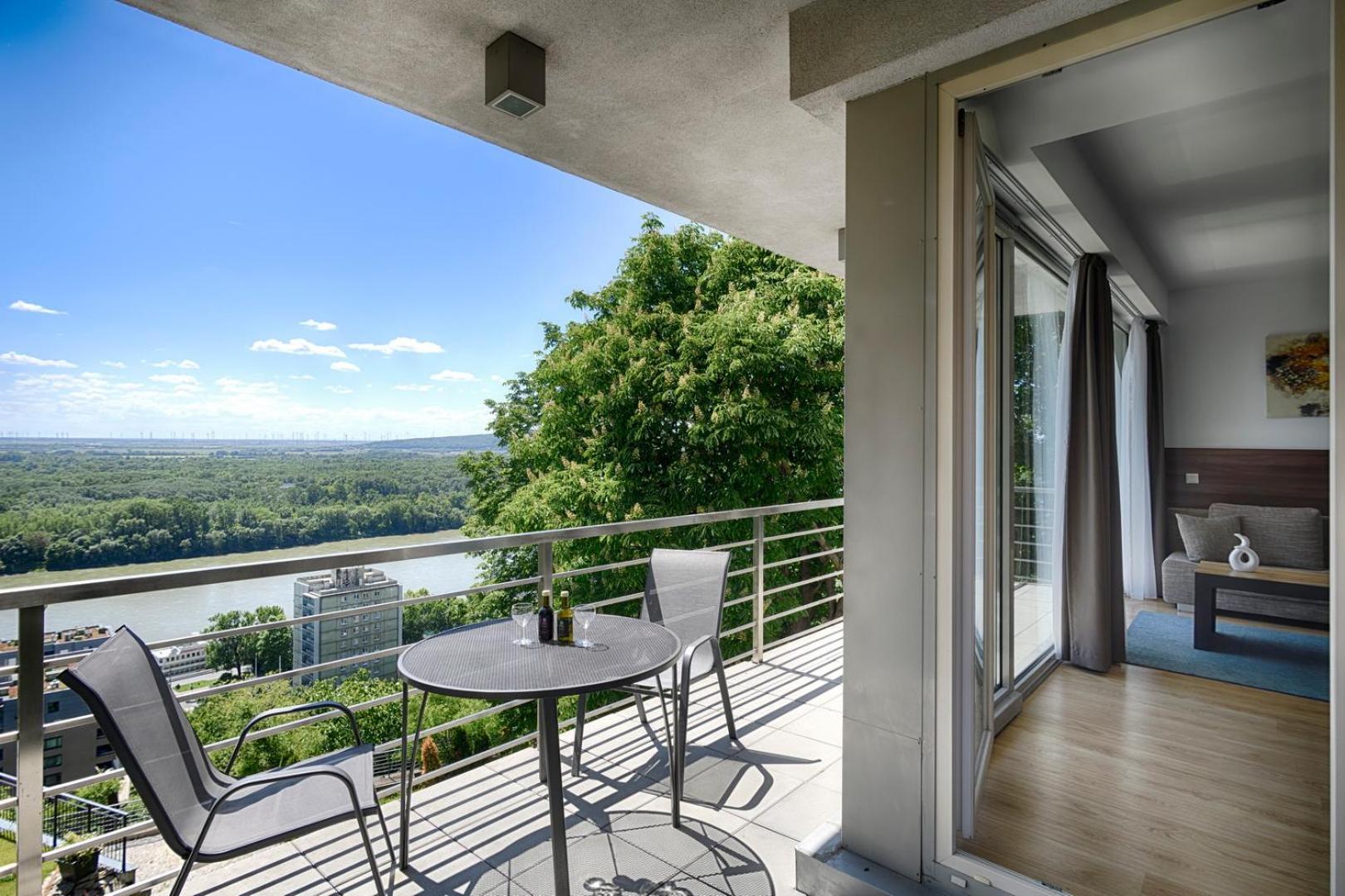 River View Apartments Hotel ブラチスラヴァ エクステリア 写真