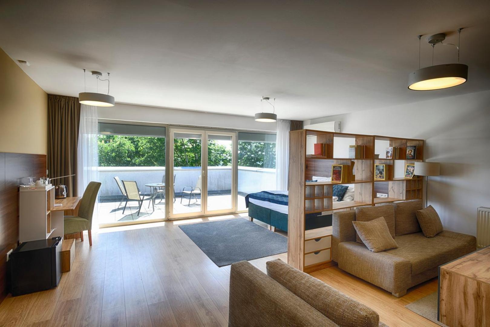 River View Apartments Hotel ブラチスラヴァ エクステリア 写真
