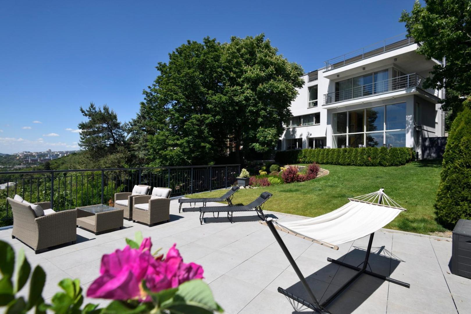 River View Apartments Hotel ブラチスラヴァ エクステリア 写真